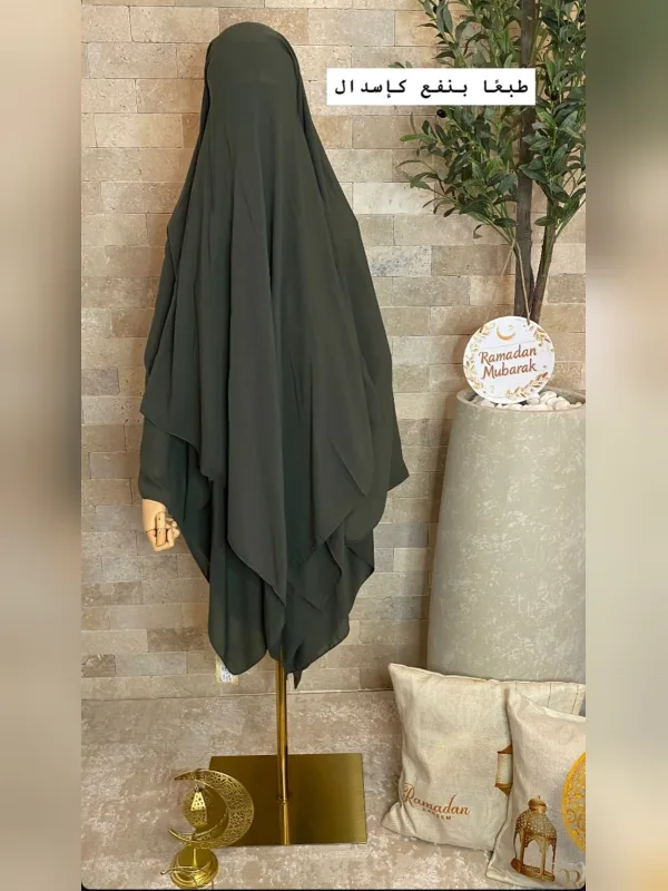 نقاب ياقوت بدون تندة مع خط